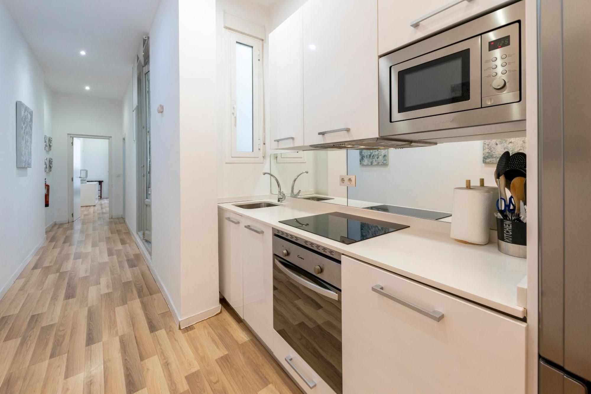 For You Rentals New Design Apartment Temporal Puerta Del Sol Pre10A Madrid Bagian luar foto
