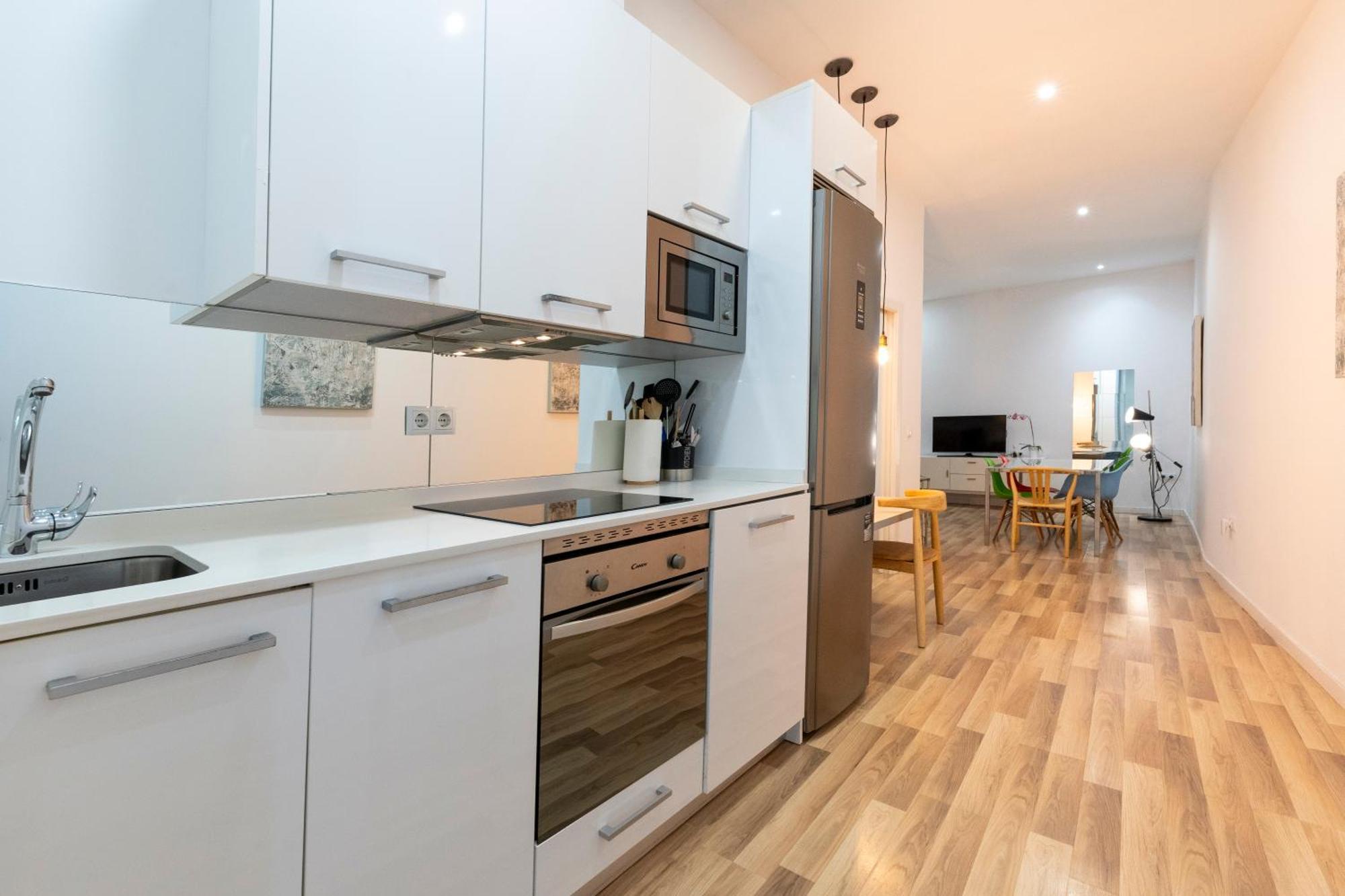 For You Rentals New Design Apartment Temporal Puerta Del Sol Pre10A Madrid Bagian luar foto
