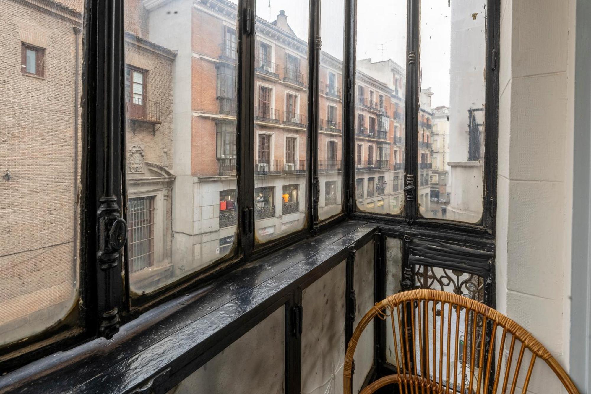 For You Rentals New Design Apartment Temporal Puerta Del Sol Pre10A Madrid Bagian luar foto